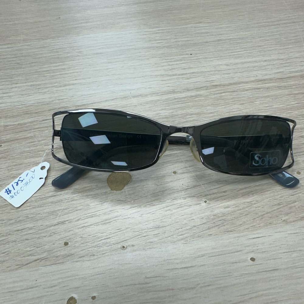 Soho Dark Gray Sunglasses